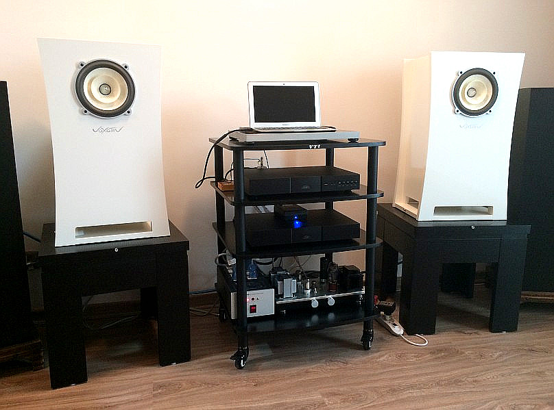 Voxativ with 4P1L single 